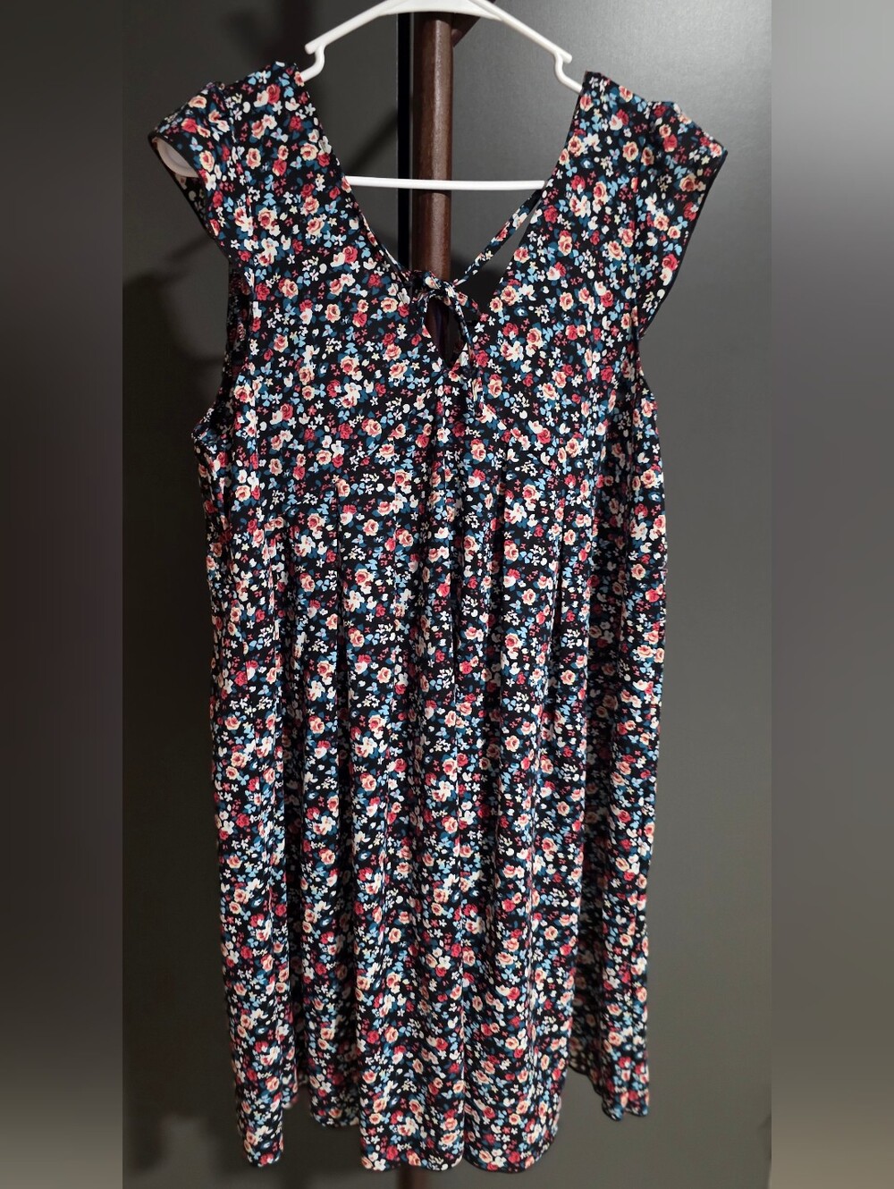 Floral Tie-Back Tank Dress in Navy